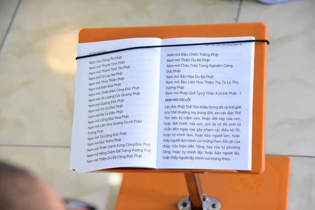 Lễ truyền giới Sa di Phương Trượng